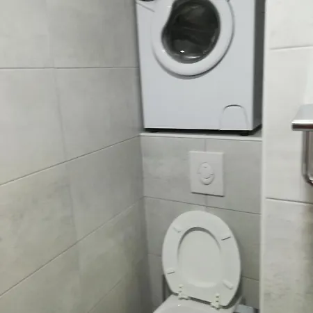 Sa Vrtom Fabo Lägenhet *